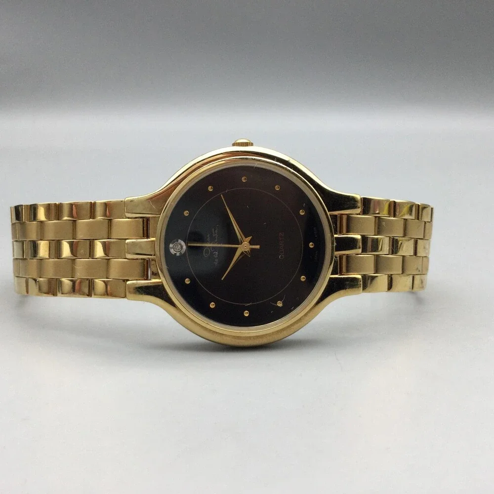 Oscar De La Renta Womens Watch 32mm Black Dial Gold Tone Dress New Battery 7.75